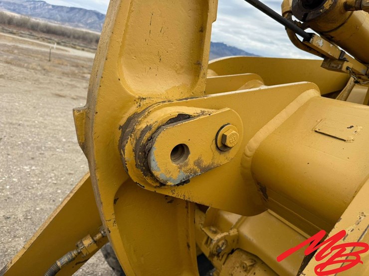 1994-caterpillar-928f-image-14