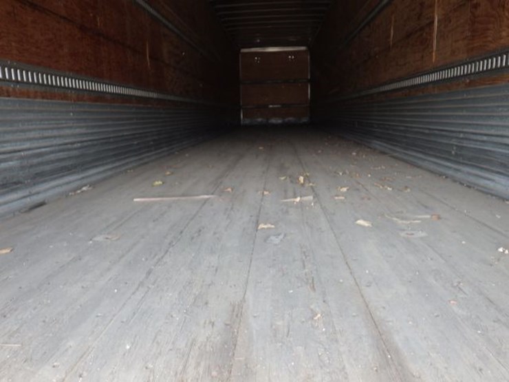 2012-utility-van-image-15