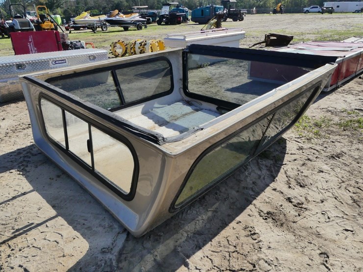 2014-toyota-tacoma-image-3