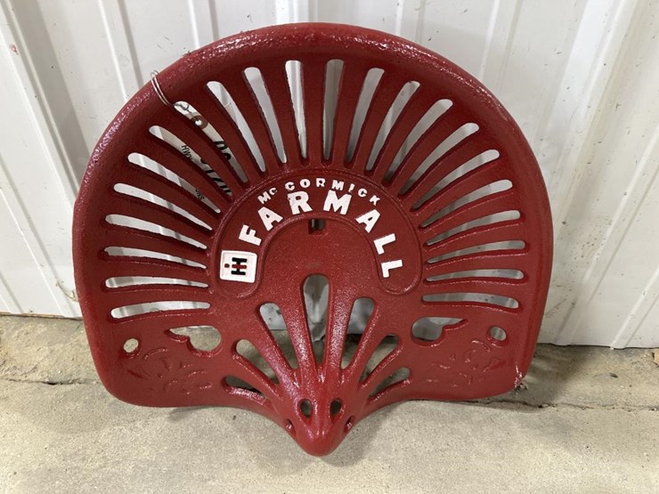 #120-•-farmall-cast-iron-seat-image-1