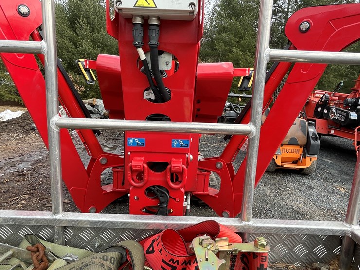 #1000-•-2024-cmc-90hd+-lift-(fall-creek,-wi)-image-18