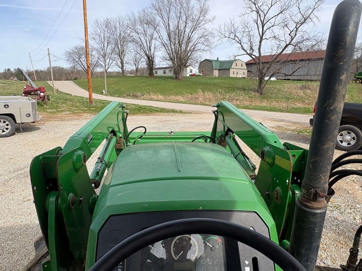 john-deere-5055e-image-8