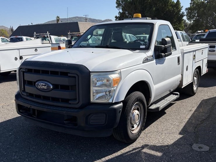 2016-ford-f250-sd-image-2