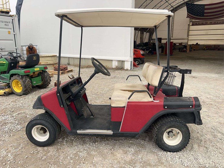 ez-go-golf-cart-image-6