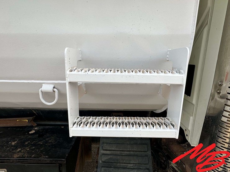 2008-international-7400-image-26