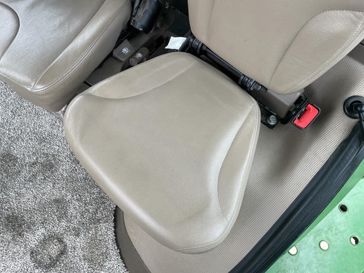 2018-john-deere-r4045-image-71