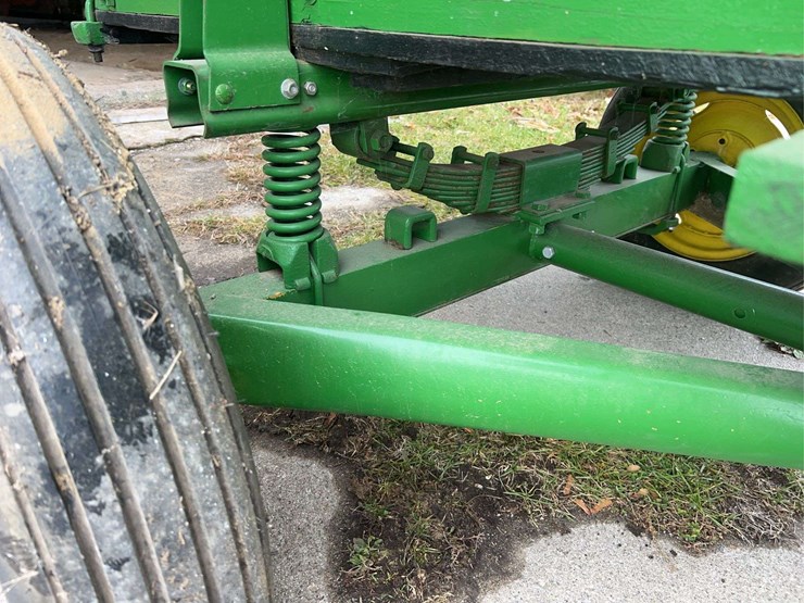 john-deere-flare-box-and-running-gear-image-23