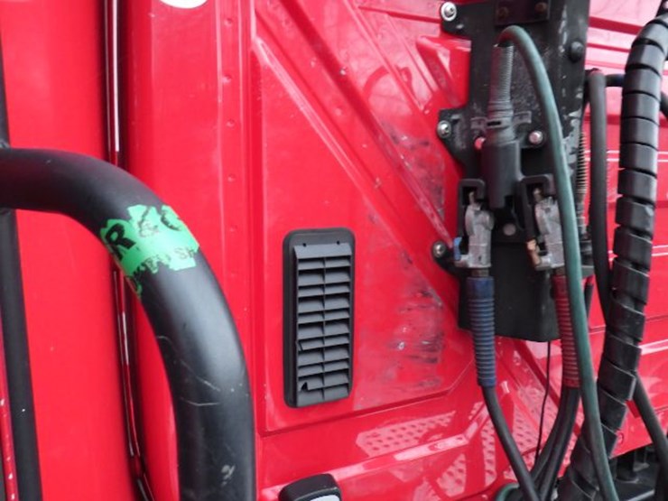 2018-international-lt-image-13