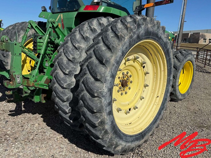 2000-john-deere-8210-image-10