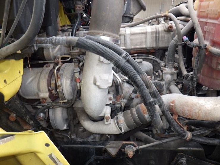 2016-international-8600-image-23