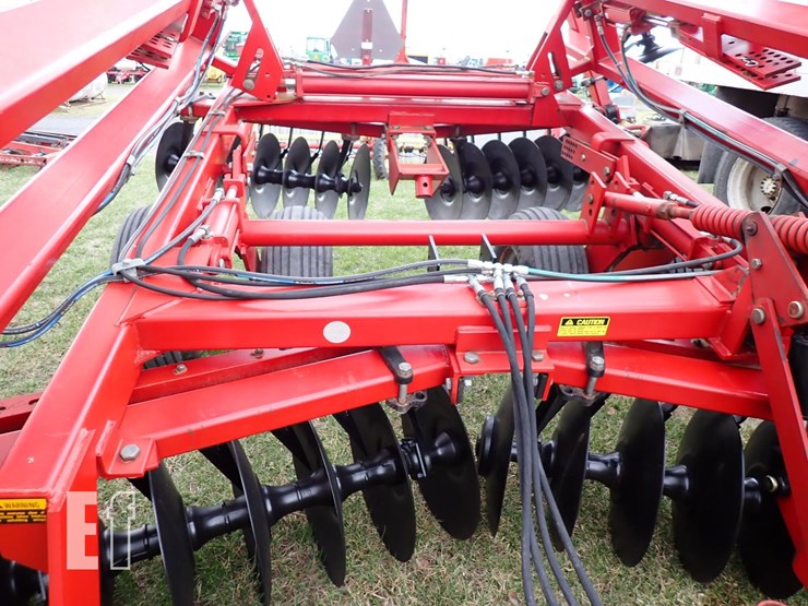 case-ih-3950-image-5