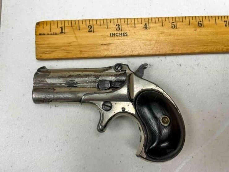 remington-derringer-pistol-image-1
