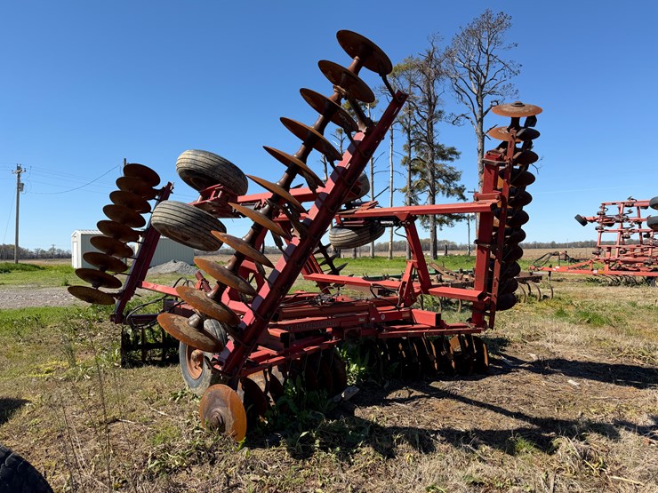 case-ih-3900dh-image-4