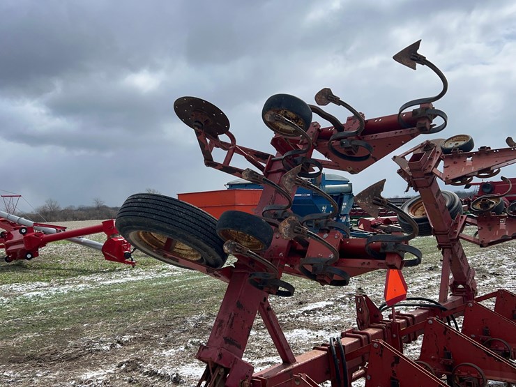 international-133-image-7