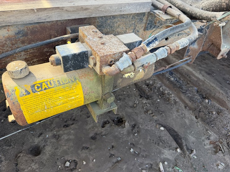 #37048-•-**1992-gmc-sierra-dump-truck-1gdjc34k5ne525733-image-22