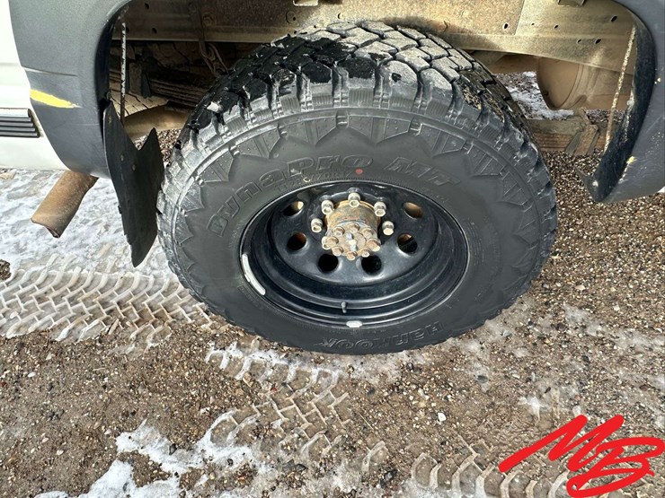 1997-gmc-3500-image-14