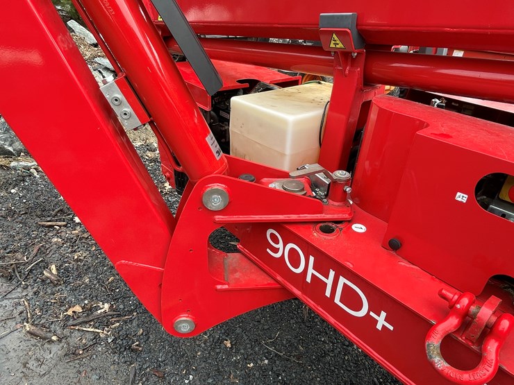 #1000-•-2024-cmc-90hd+-lift-(fall-creek,-wi)-image-36