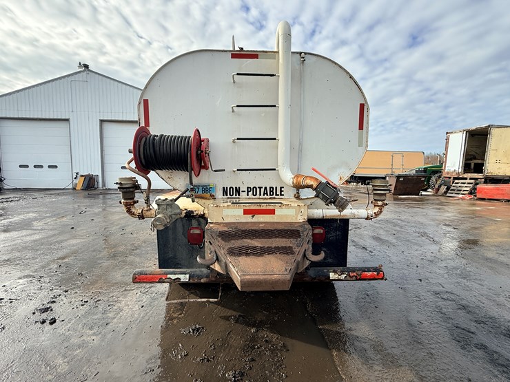 1988-mack-dm690s-image-4