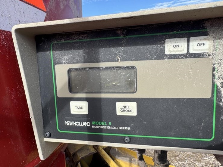 355-new-holland-355-image-7