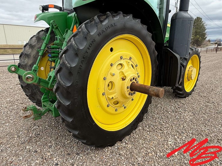 2012-john-deere-8285r-image-14