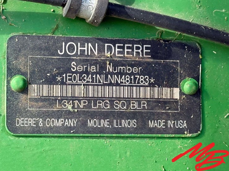 2022-john-deere-l341-image-23