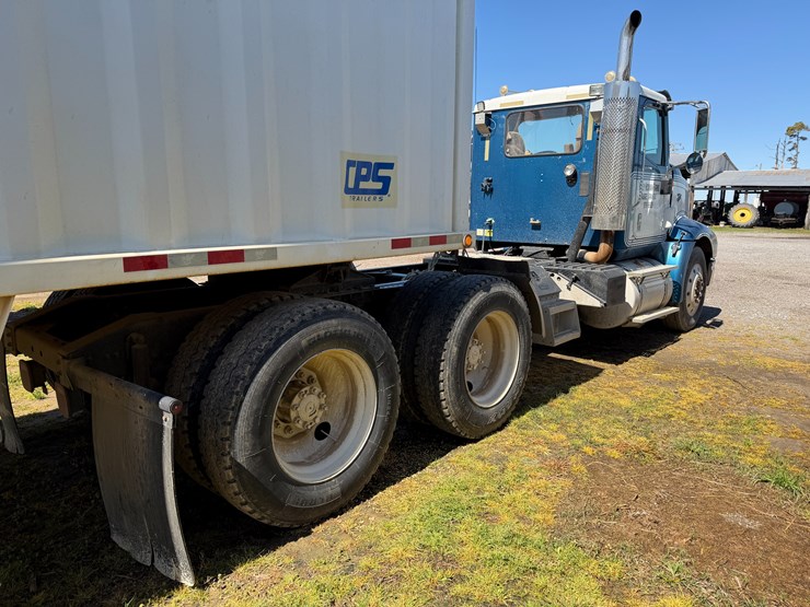 #42452-•-2007-international-l9427-daycab-truck-tractor-vin:-2hscnapr37c468369-image-3