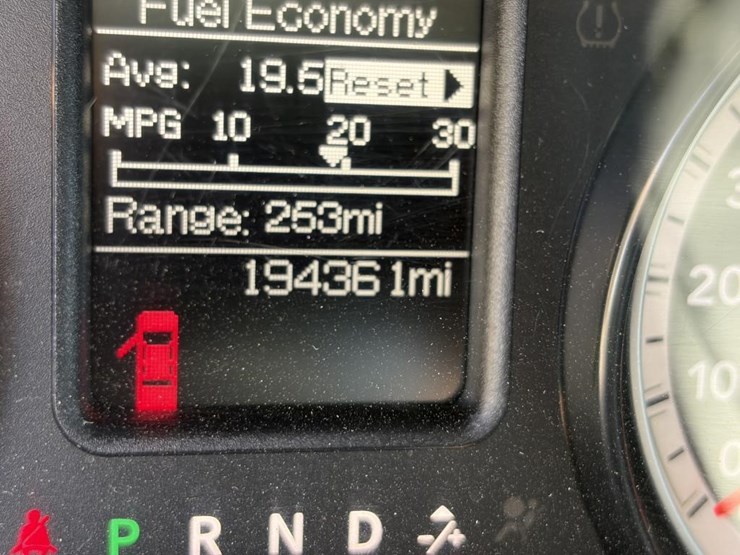 2016-dodge-1500-image-14