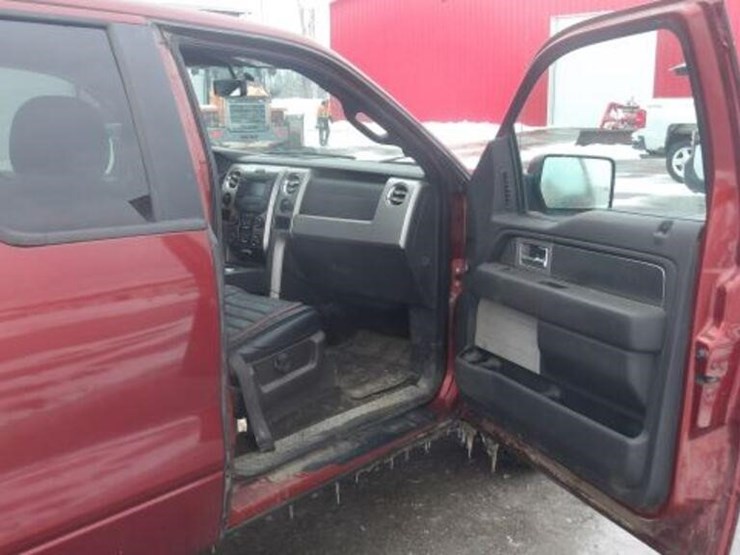 2014-ford-f150-image-32