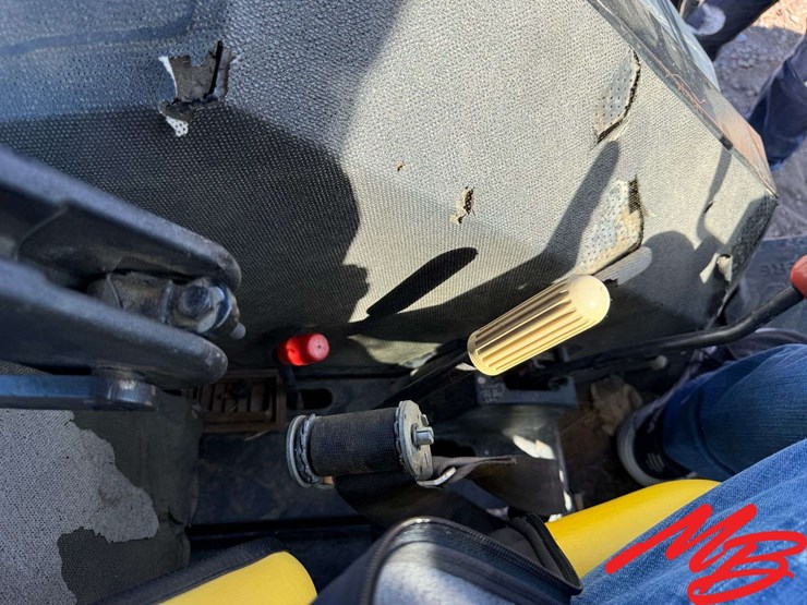 1997-john-deere-5400-image-28