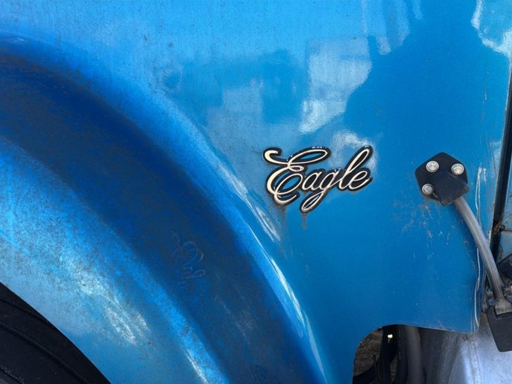 2000-international-9900-image-7