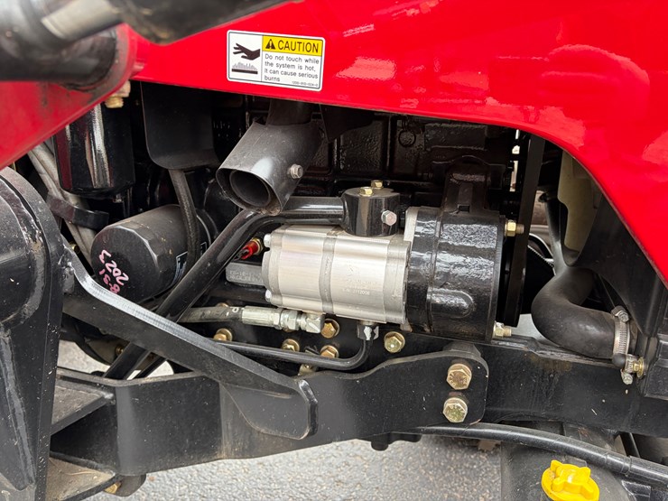 #1022-•-mahindra-2638-tractor-with-loader-(eau-claire,-wi)-image-14