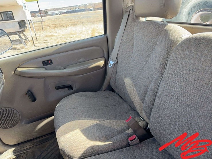 2002-chevrolet-silverado-1500-ls-image-29