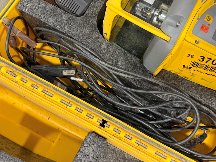 #37051-•-**-spectra-gl760-precision-laser-2264-image-5