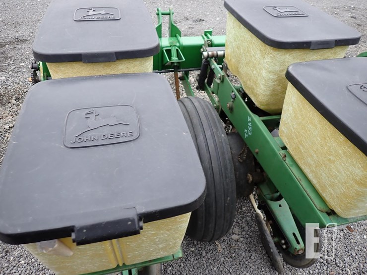 john-deere-7000-image-4