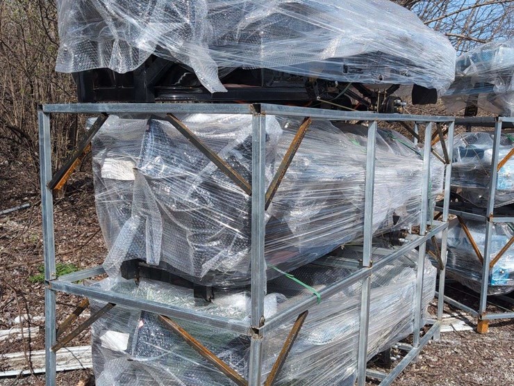 (1)-iret13-110v---3-wheeled-electric-utility-vehicle---unassembled-black-image-2