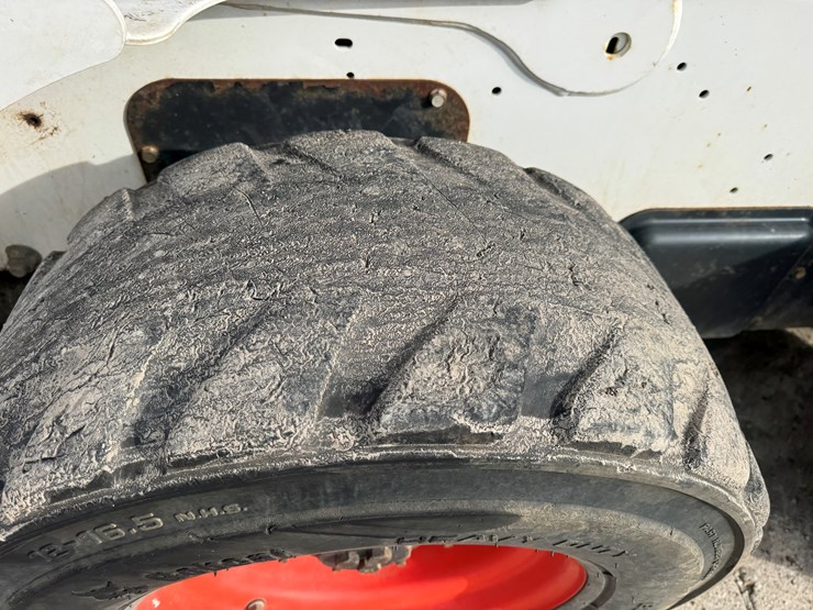 2019-bobcat-s650-image-7