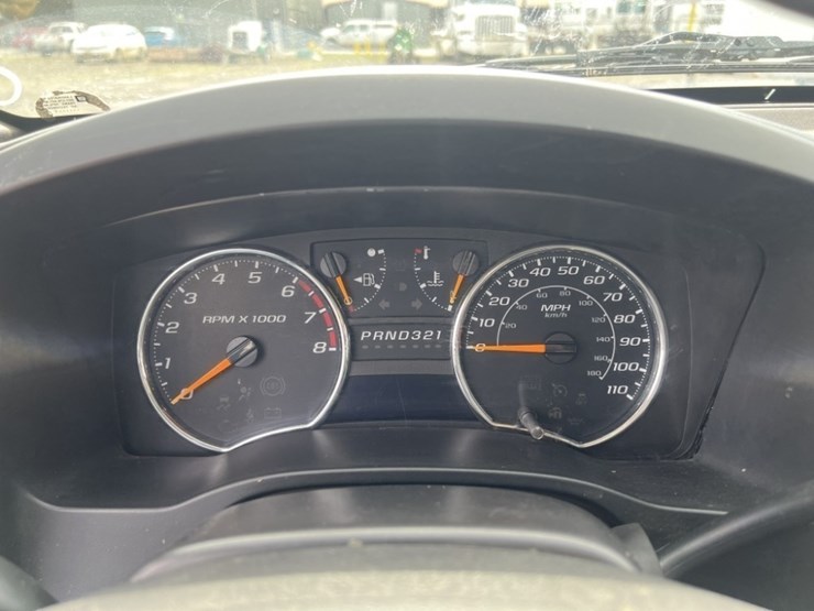 2012-chevrolet-colorado-image-24