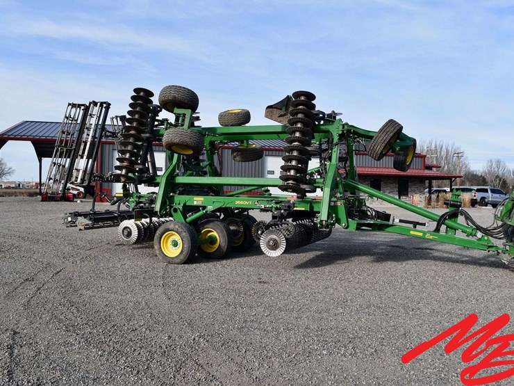 2019-john-deere-2660vt-image-10