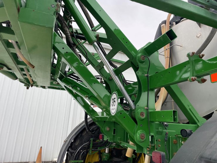 2018-john-deere-r4045-image-27
