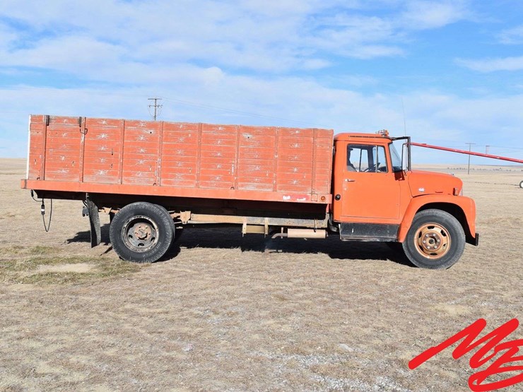 1971-international-loadstar-image-11