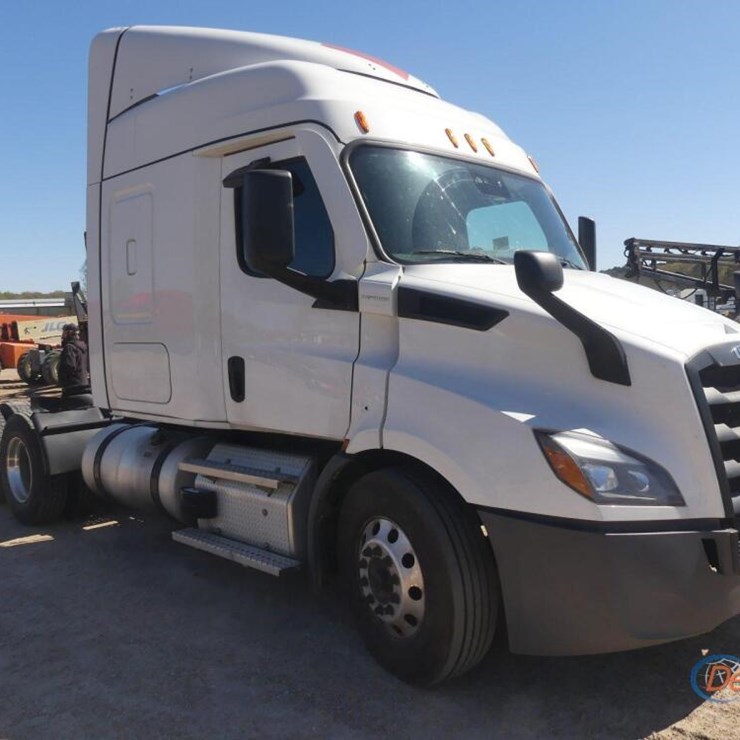 2023 FREIGHTLINER CASCADIA 116