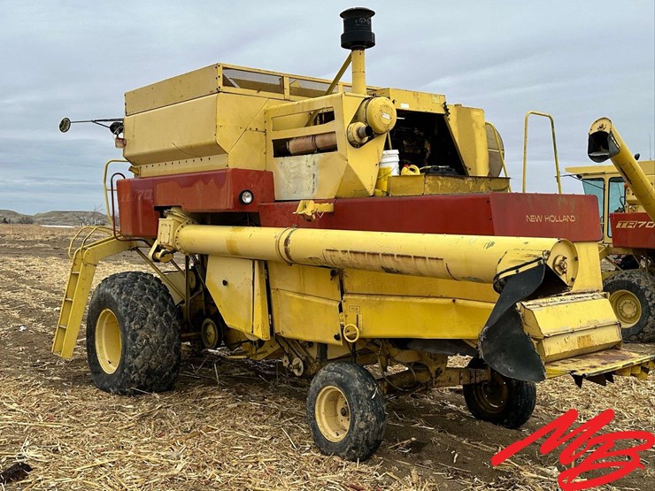 new-holland-70-image-7