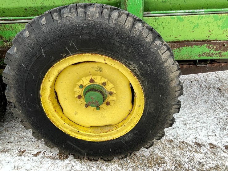 john-deere-680-image-13