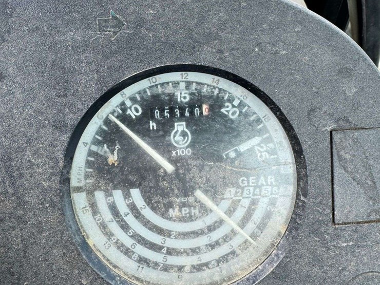 john-deere-2950-image-24