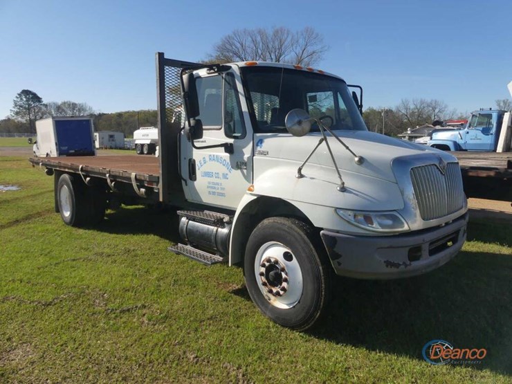 2007-international-durastar-4300-image-1