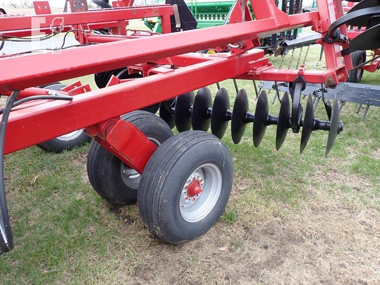 case-ih-3900-image-6