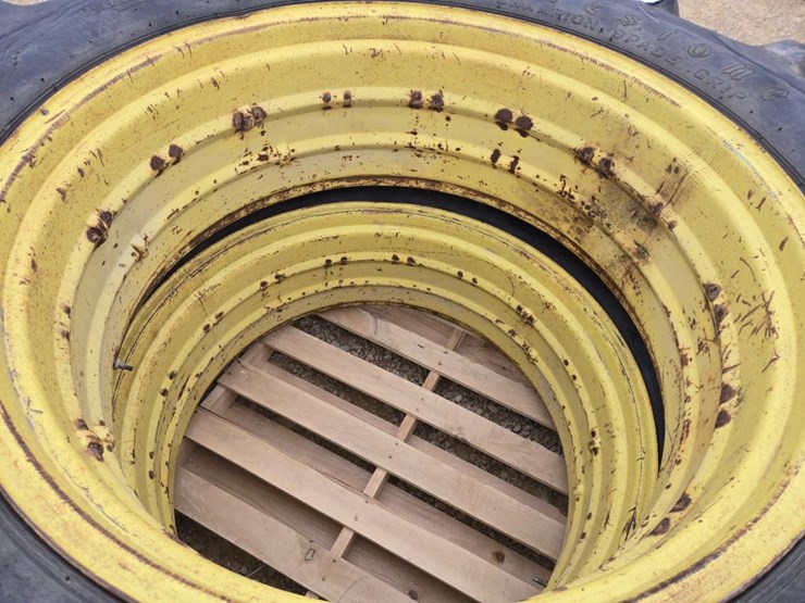 john-deere-38-image-6