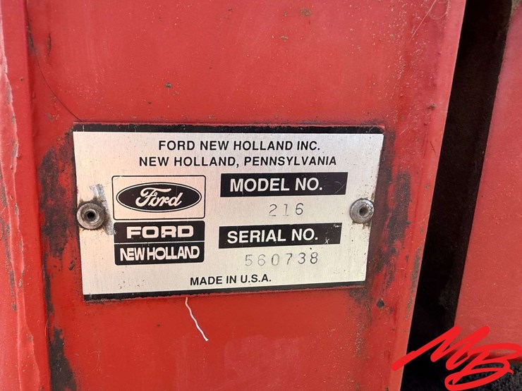 new-holland-216-image-17