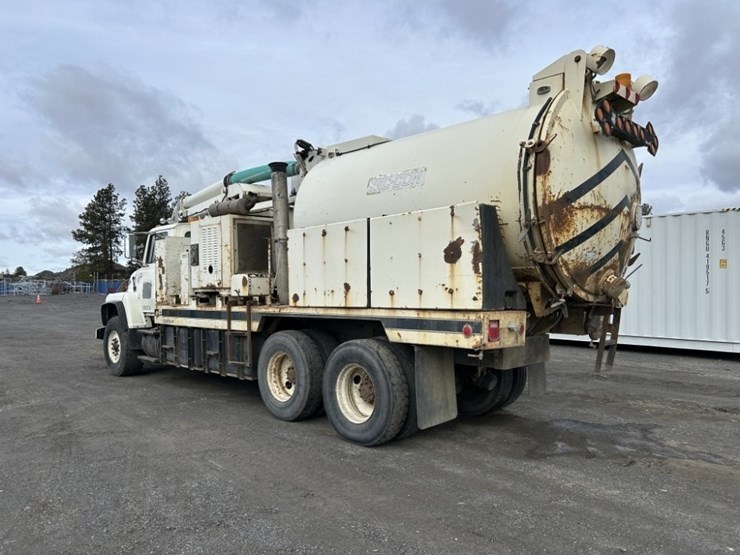 1994-ford-l8000-image-3