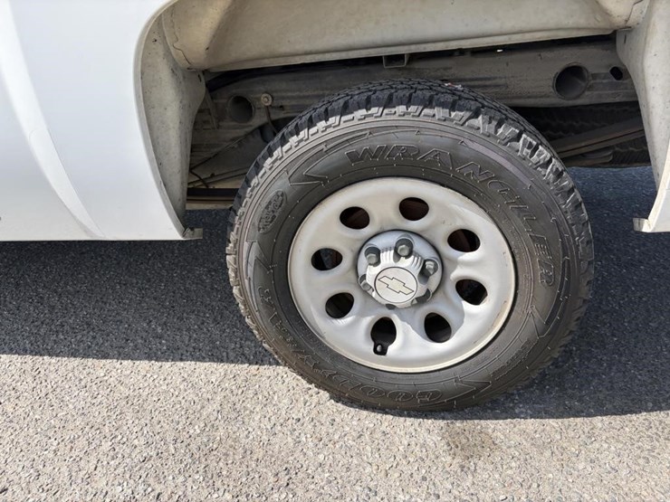 2008-chevrolet-1500-image-5